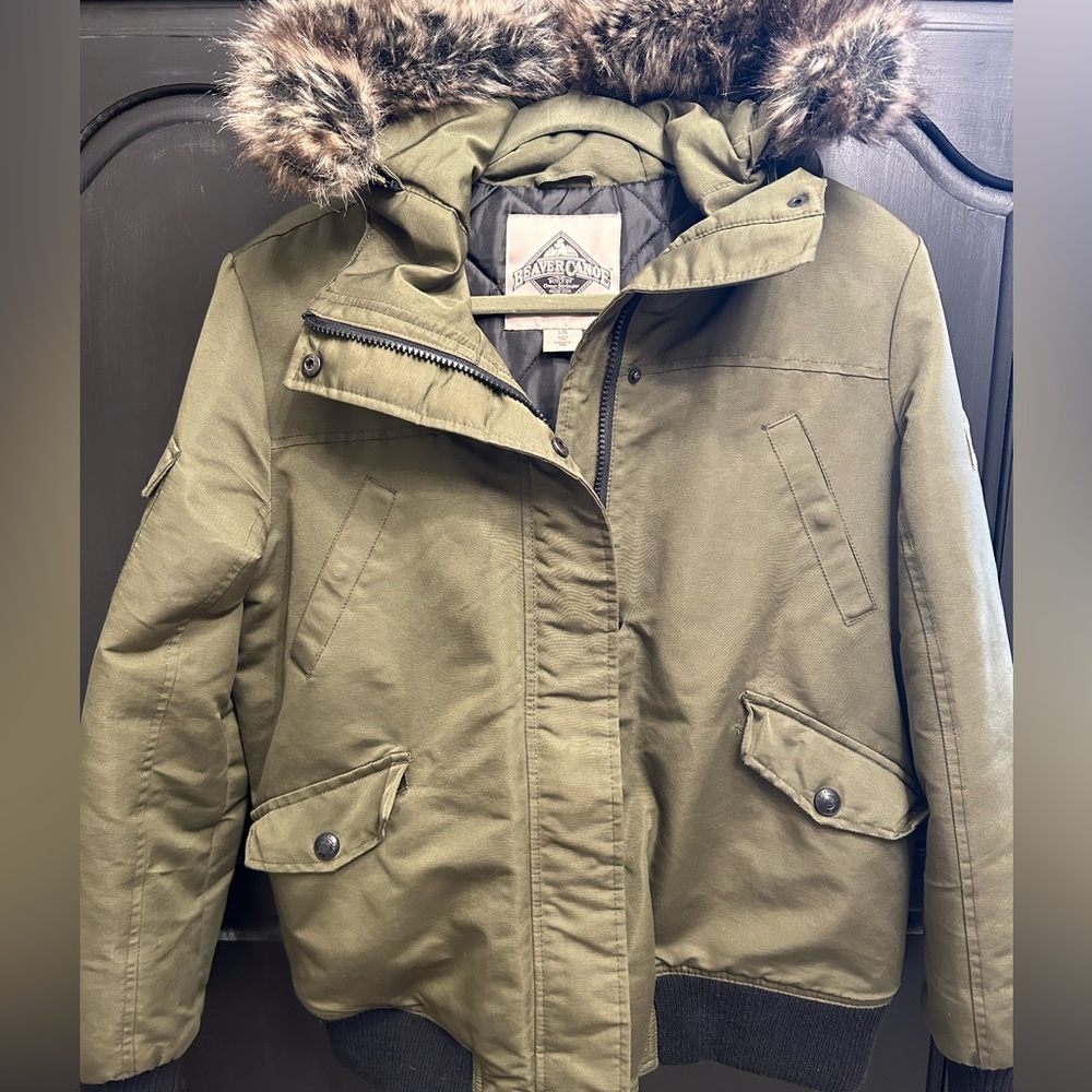 Ladies Beaver Canoe Winter Bomber Jacket - Size Large